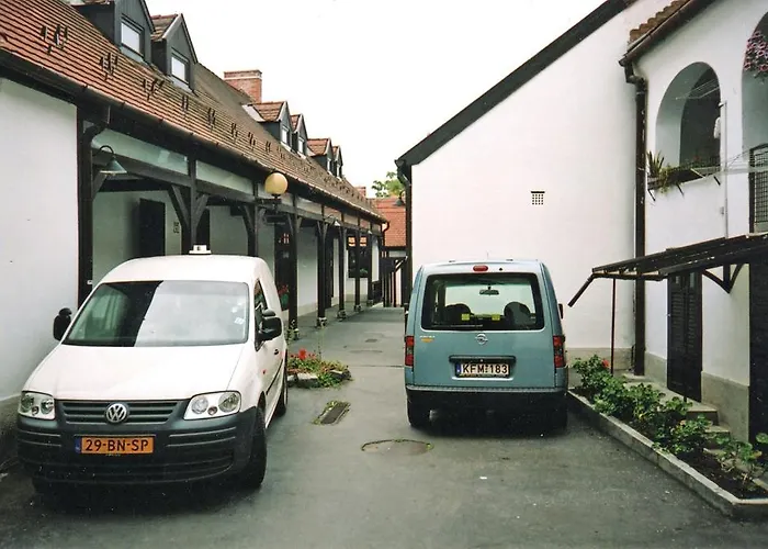 Barokk 3*